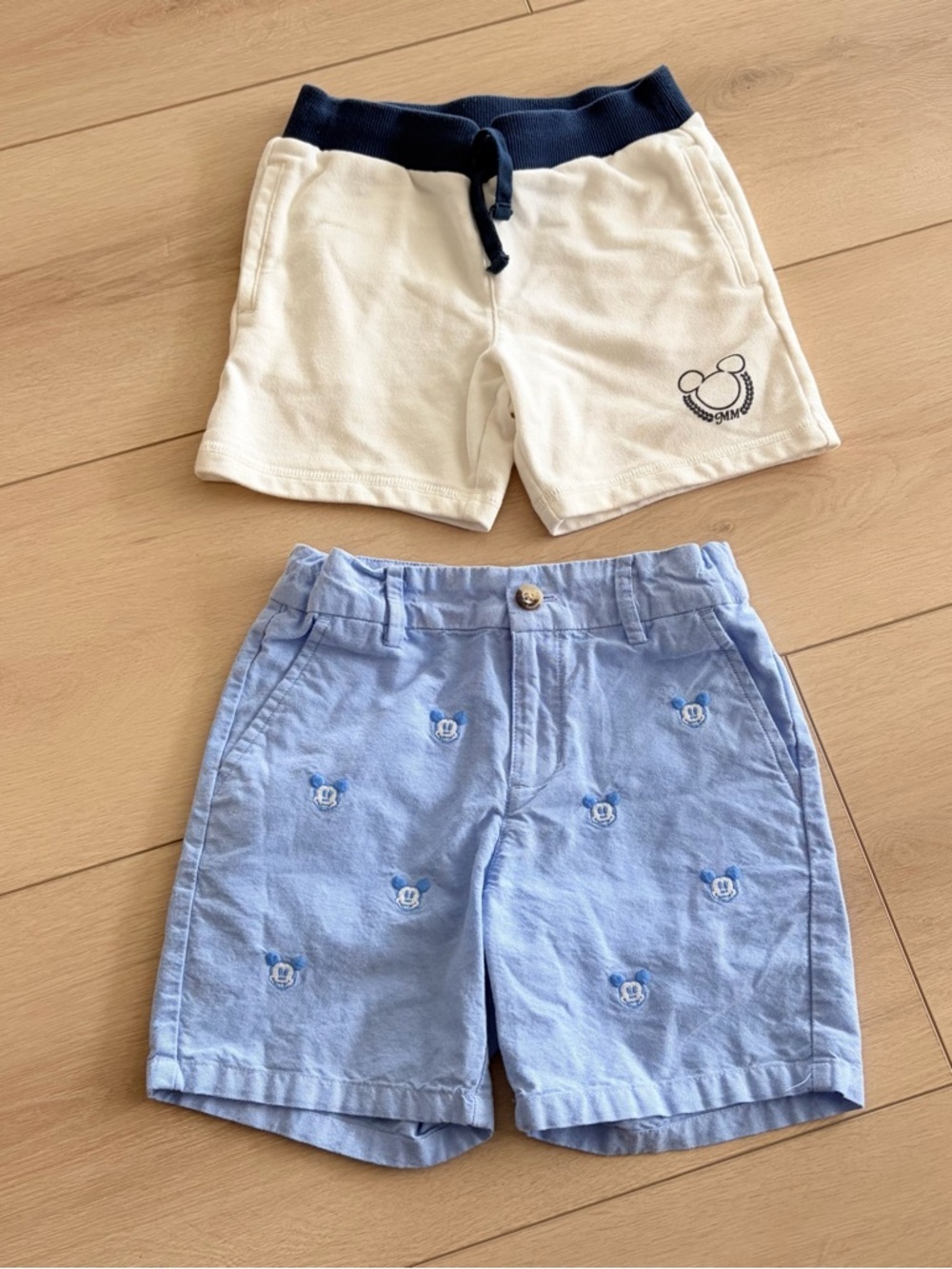 JANIE AND JACK Lot of 2 Disney Shorts Boys Size 5 Mickey Mouse
